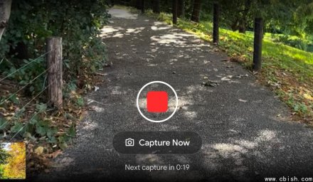 DeepMind推出Lyria Camera：用摄像头实时将生活场景转化为音乐