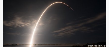 星链将降低卫星高度至480公里，以降低碰撞和太空碎片风险