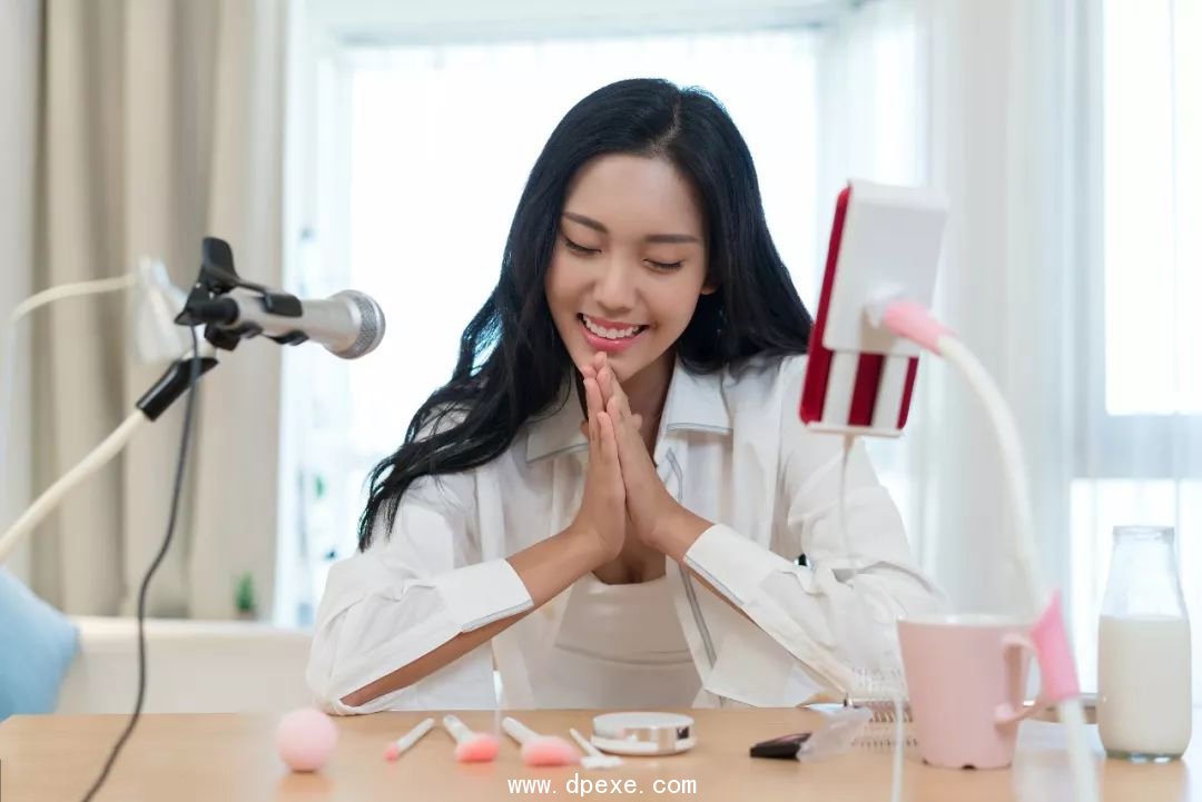怕开直播没人气?带你快速学到直播间运营技巧
