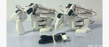 Hugging Face公布3D列印机器手臂 DIY成本不到500美元