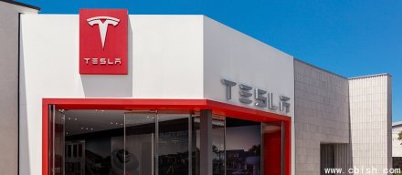 特斯拉股东通过马斯克最高达1万亿美元的绩效薪酬方案