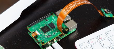 树莓派AI HAT+ 2扩展板上市，8GB板载内存加速树莓派5端侧LLM