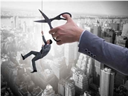 AI冲击下，白领裁员潮将至？华尔街紧盯下一个目标