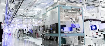 英特尔回购爱尔兰晶圆厂股权，终止与Apollo的合资架构