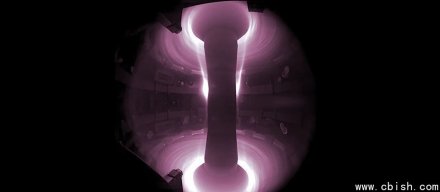 IBM与英国原子能机构合作推出核聚变等离子体AI模型，聚焦低碳能源应用