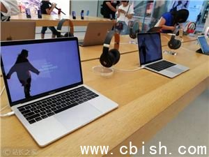 M4 MacBook Pro 24GB内存本地AI性能极限测试