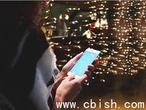 中国移动发布全球首个AI-eSIM多生态智能服务体系